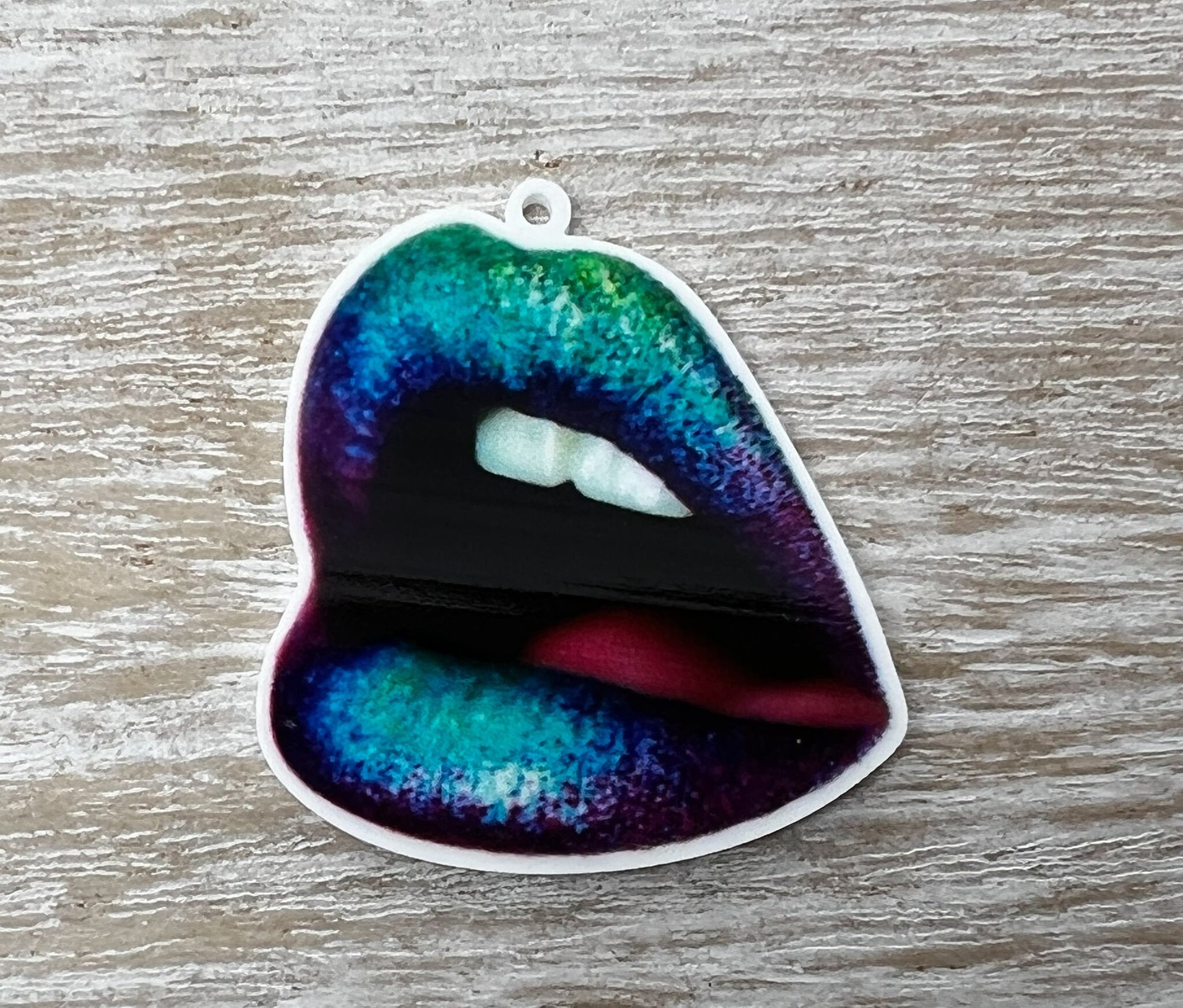 NOT Croc Charms, 1 NO HOLE Colorful Lips Planar Charm, Flatback Charms, Resin Charm