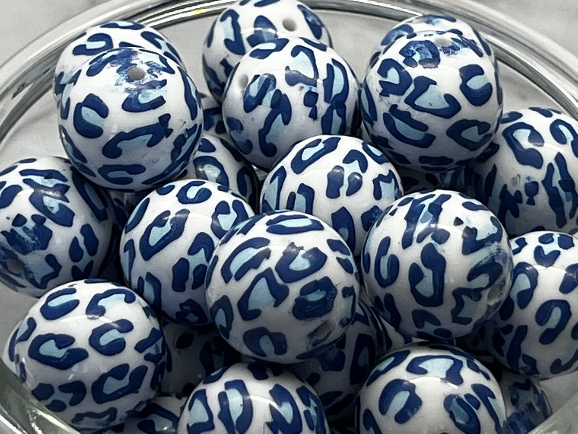 20MM Blue & White Leopard Print Chunky Bubblegum Bead, Acrylic Bubblegum Bead, 10 Beads per order